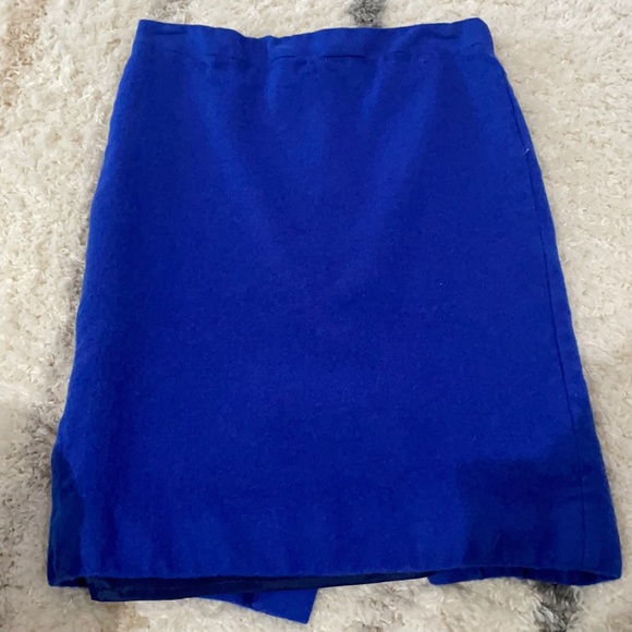 Bundle of 2 pencil skirts